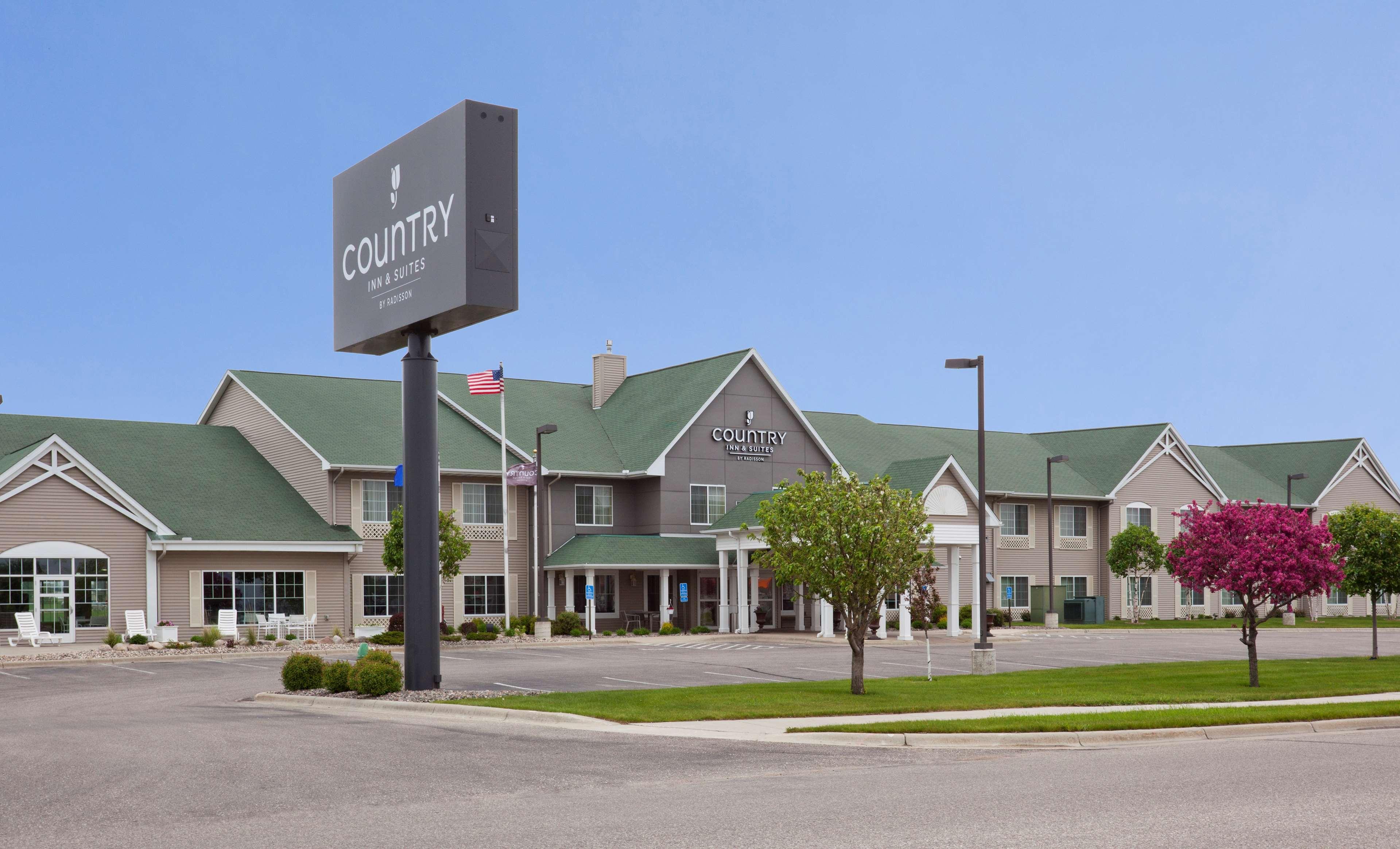Country Inn & Suites By Radisson, Willmar, Mn Extérieur photo